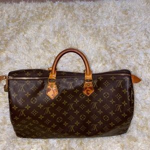 Louis Vuitton 40